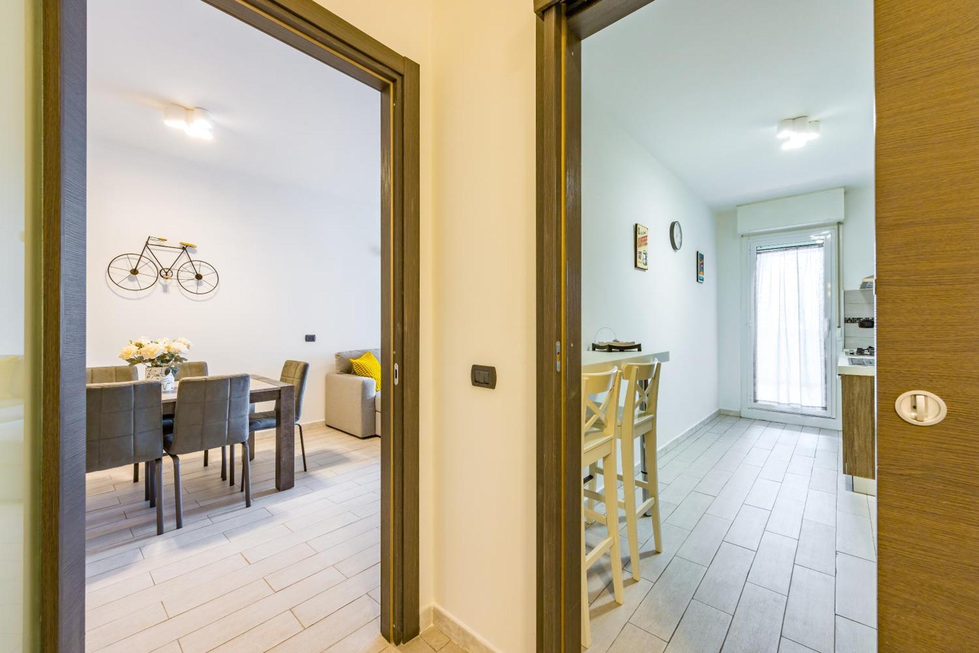 Casa Kenzo With Parking By Napoliapartments *