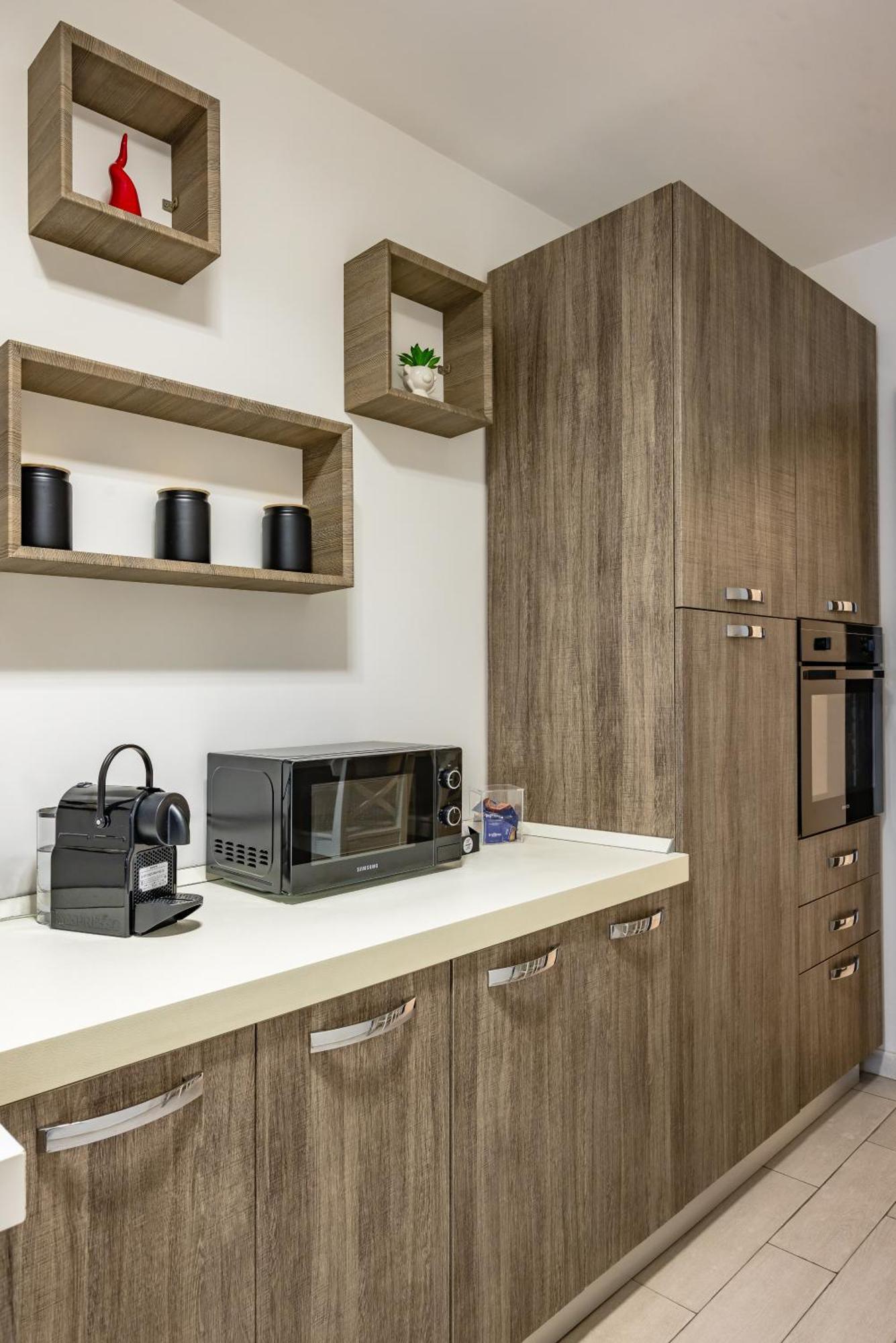 Casa Kenzo With Parking By Napoliapartments